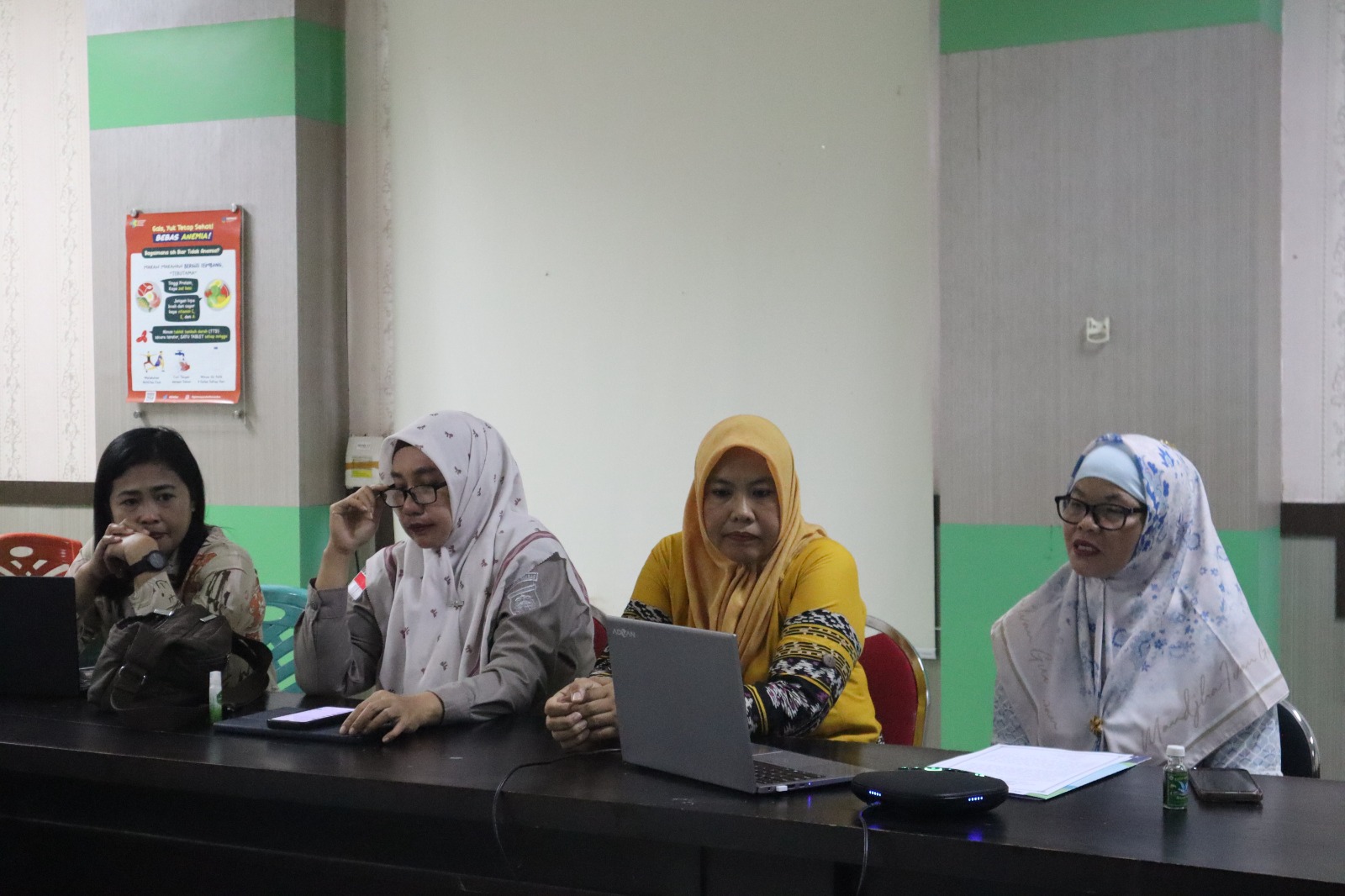 Dinas Kesehatan Provinsi Sulawesi Barat Gelar Desk Daring Pemutakhiran Layanan KJSU, KIA, dan Data KRIS