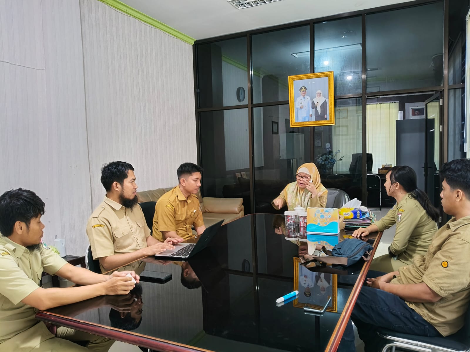 Kadinkes Sulbar Perkuat Tim Kehumasan, Wujudkan Komunikasi Publik yang Cepat, Akurat, dan Bermakna