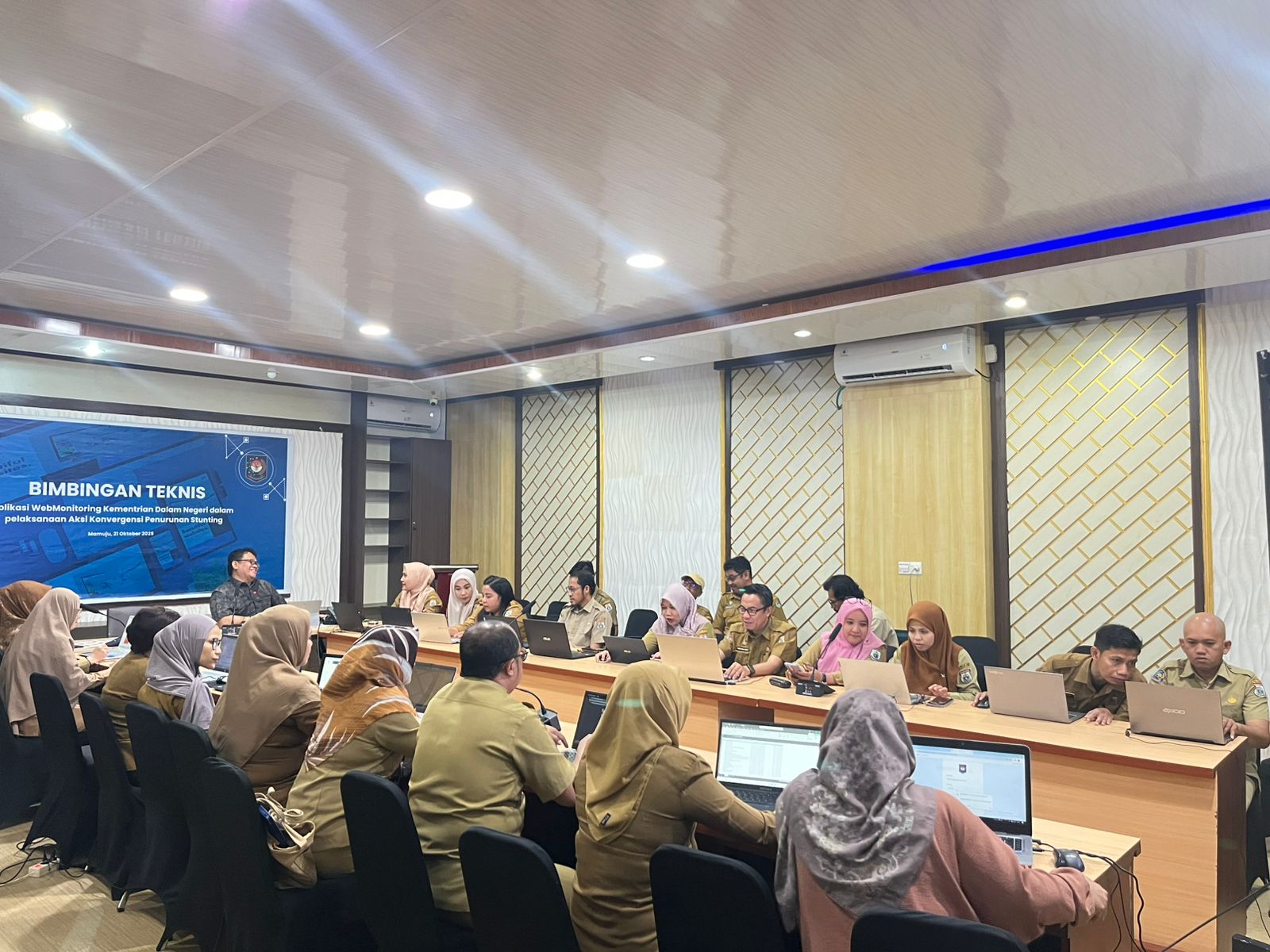 Dinkes Sulbar Perkuat Aksi Konvergensi Stunting Lewat Bimtek Aplikasi Web Monitoring Kemendagri -